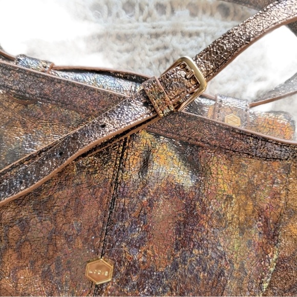LODIS METALLIC LEATHER CROSSBODY BAG - Picture 3 of 6